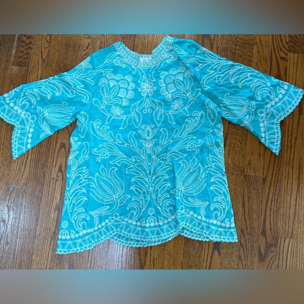 SOLITARE Rayon Mint Green & White Embroidered Top  Size M